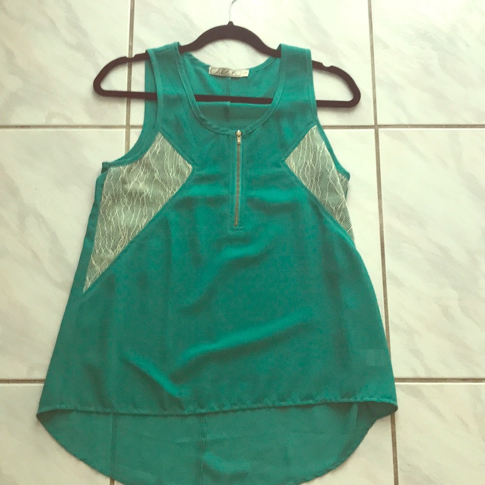 Super cute teal and lace tank
